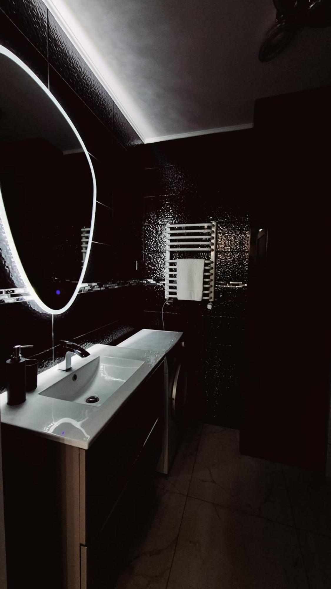 מיילנו Apartament Black-White מראה חיצוני תמונה